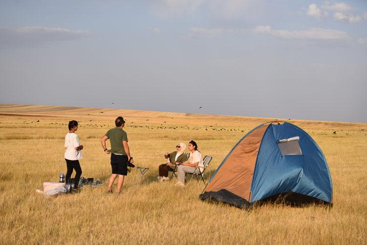Kuyucuk Gölü doğaseverlerin kamp alanı oldu G5