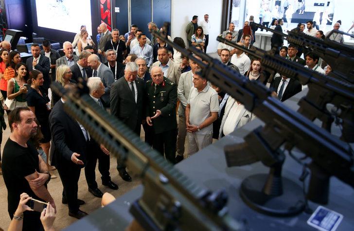 İzmir'de "Expo Tech/Ar-Ge Ür-Ge İnovasyon Sanayi ve Teknoloji Fuarı" açıldı G4