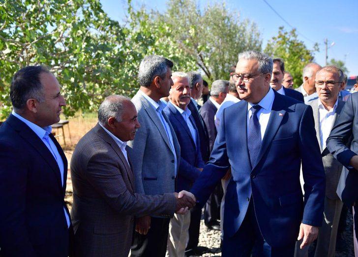 Diyarbakır'da fıstık hasadı başladı G5