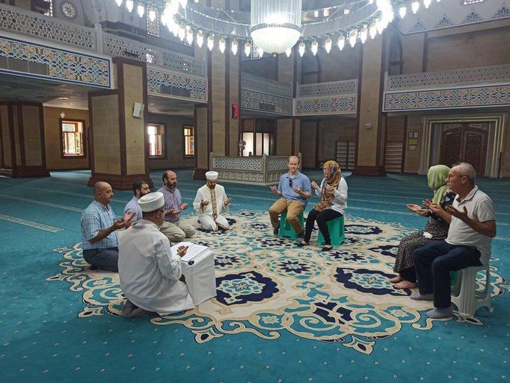 Amerikalı jeoloji mühendisi Adana'da Müslüman oldu G1