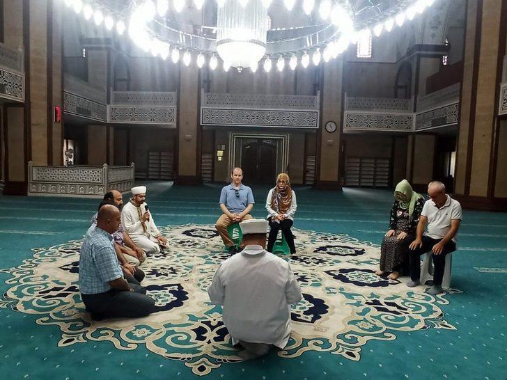 Amerikalı jeoloji mühendisi Adana'da Müslüman oldu G2