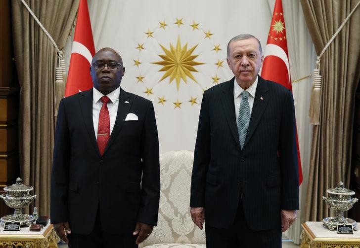 Kenya Büyükelçisi Boiyo, Cumhurbaşkanı Erdoğan'a güven mektubu sundu G2