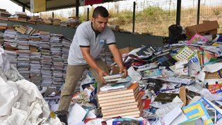 Yıldırım Belediyesinden atık kağıt getirenlere kırtasiye desteği