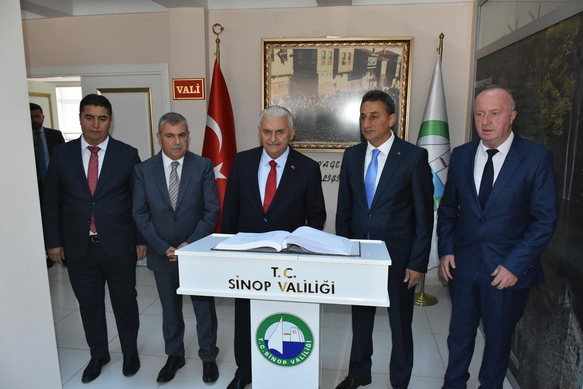 AK Parti Genel Başkanvekili Binali Yıldırım, Sinop'ta konuştu: