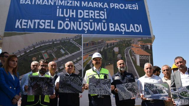 Batman'da İluh Deresi Kentsel Dönüşüm ve Islah Projesinde yıkım çalışması sürüyor