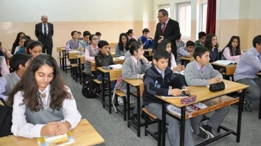 58 ders kitabı yeniden basılıyor: Cemaat’i çağrıştıran ‘bilinçaltı mesajlar’ tespit ettik