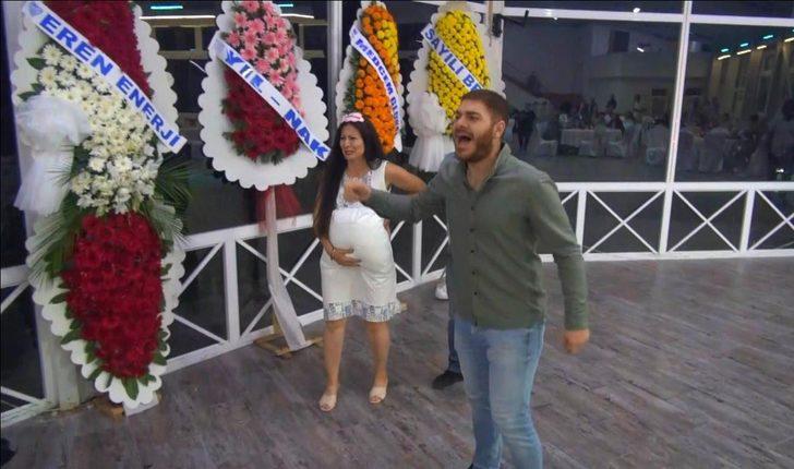 Zonguldak'ta gelin ve damada tiyatrocu arkadaşlarından "gösteri" şakası G4