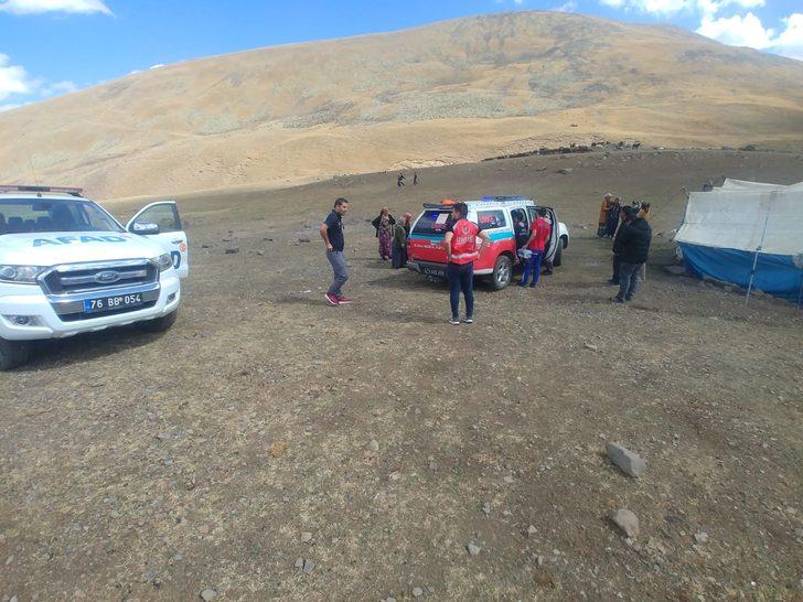 Iğdır'da yaylada rahatsızlanan yaşlı kadını AFAD ve UMKE kurtardı G4
