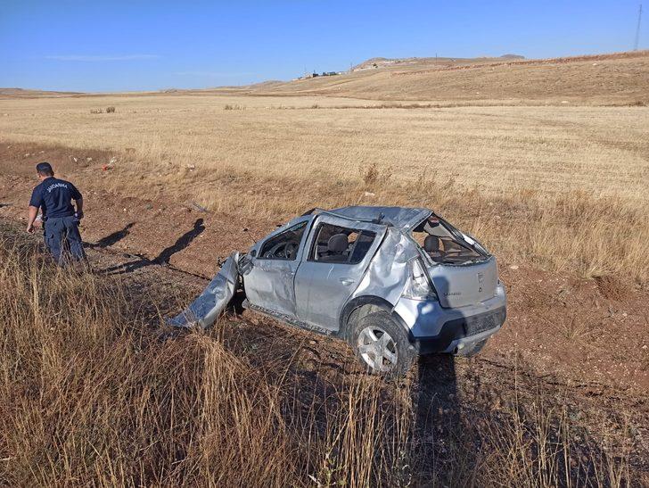 Sivas'ta şarampole devrilen otomobilin sürücüsü öldü G4