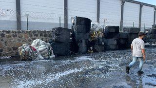 GÜNCELLEME 3 - Gaziantep'te iplik ve pamuk fabrikasında çıkan yangında 1 itfaiyeci öldü