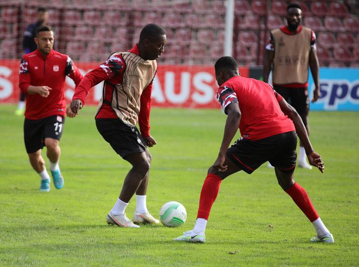 Sivasspor-CFR Cluj maçına hazır G4