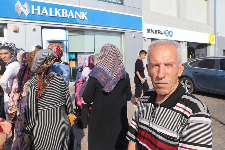 Adana ve Mersin'de vatandaşlar sosyal konut projesi için başvuru yapıyor G2