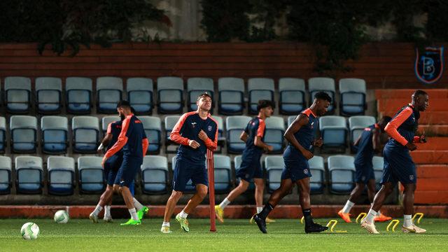 Medipol Başakşehir, Fiorentina maçına hazır