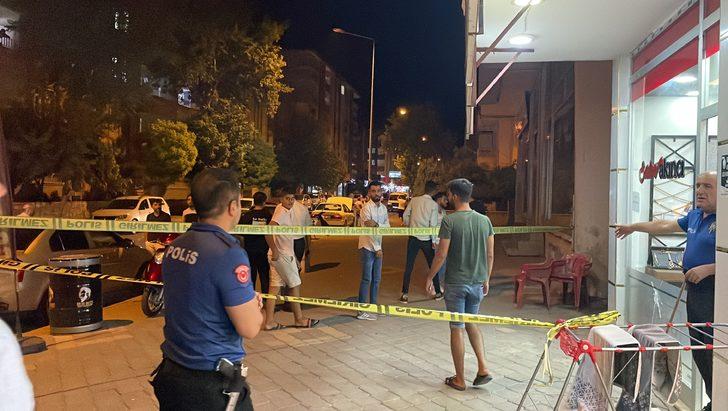 Adıyaman'da iş yerine düzenlenen silahlı saldırı güvenlik kamerasına yansıdı G2