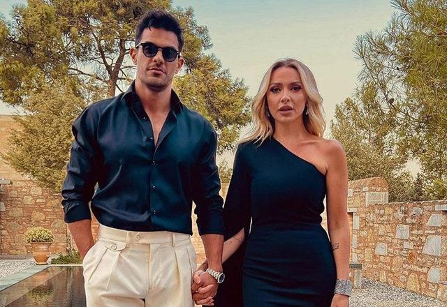 4 aylık evlilikte son durak! Hadise Twitter'dan açıkladı sosyal medya sallandı! Boşanma sözleri sonrası Mehmet Dinçerler'den ilk hamle...