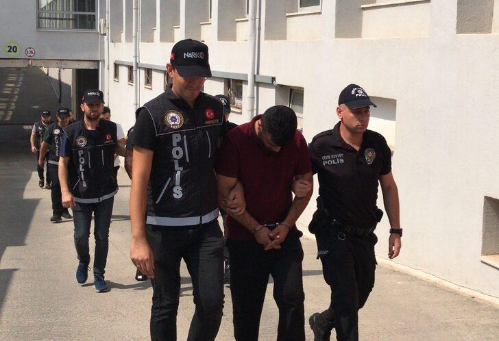 Adana'da uyuşturucu operasyonunda yakalanan 9 zanlı tutuklandı G4