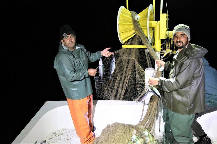 Karadeniz'de uzatma ağları palamutla doldu G2