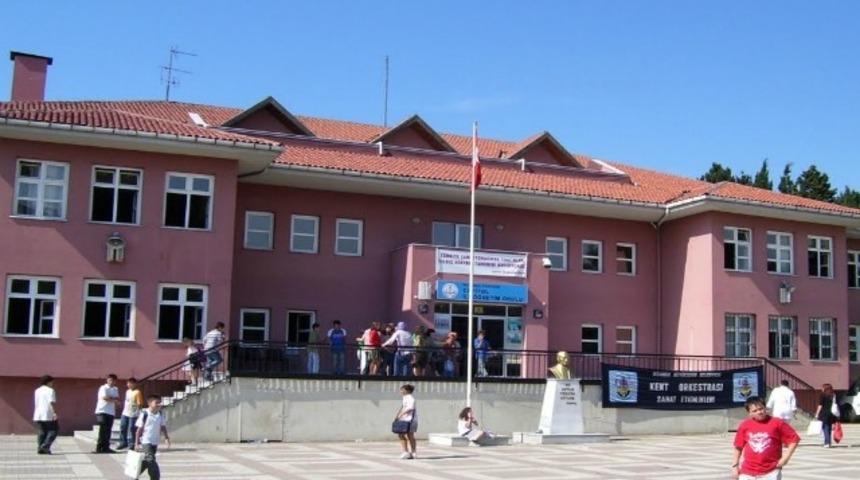 Sınıflarda &lsquo;parası olanlar&rsquo; ve &lsquo;olmayanlar&rsquo; ayrımı