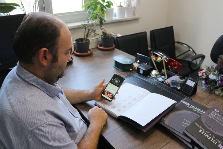 Erzurum'da doktorlar acil vakaların "karekod"la anlatıldığı kitap yazdı G1