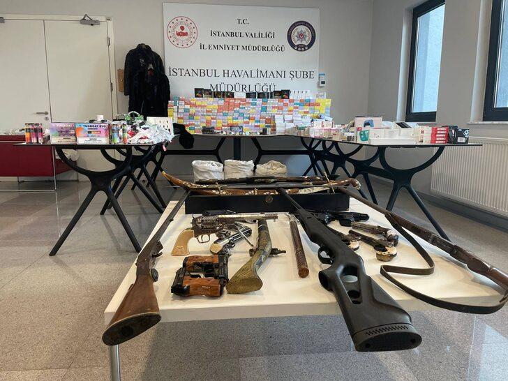 İstanbul Havalimanı'nda ele geçirilen gümrük kaçağı malzemeler sergilendi G4