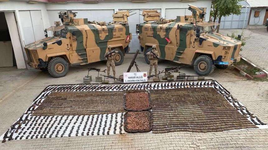 Çukurca'da "Eren Abluka-37 Şehit Jandarma Astsubay Çavuş Aydın Güleken Operasyonu" başlatıldı