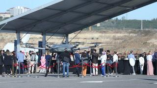 Sanayi ve Teknoloji Bakanı Varank, AirTaxi Dikey Hava Gösterisi'ni izledi:
