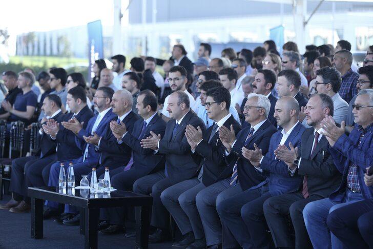 Sanayi ve Teknoloji Bakanı Varank, AirTaxi Dikey Hava Gösterisi'ni izledi: G4