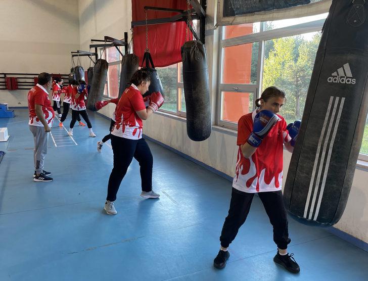 Yıldız Kadın Boks Milli Takımı'nın Kastamonu kampı devam ediyor G2