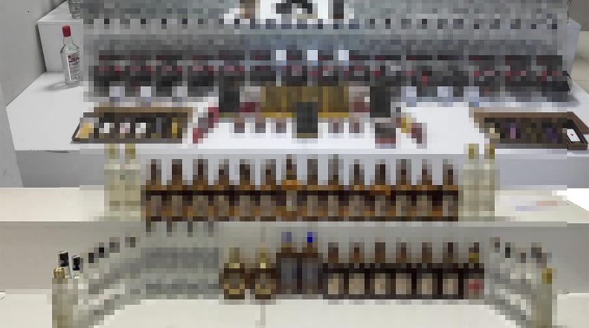 Samsun'da kaçak ve sahte içki operasyonunda 5 zanlı yakalandı