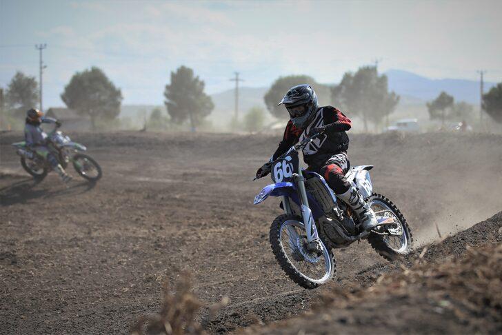 Türkiye Motokros Şampiyonası'nın 4. ayak yarışları Gönen'de başladı G1