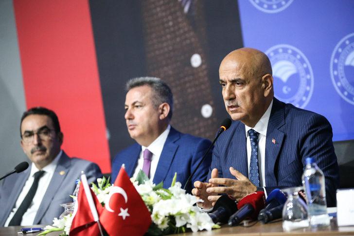 Bakan Kirişci, Adana'da "Tarım Sektörü Temsilcileri Toplantısı"nda konuştu: (2) G4