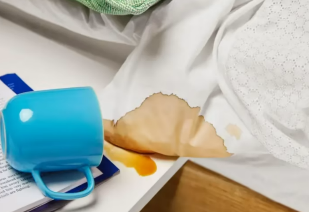 &Ccedil;ay lekesine hemen m&uuml;dahale edin! En inat&ccedil;ı lekeleri &ccedil;ıkarmak i&ccedil;in bunu uygulayın