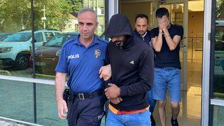 Samsun'da yakalanan 2 hırsızlık zanlısı tutuklandı