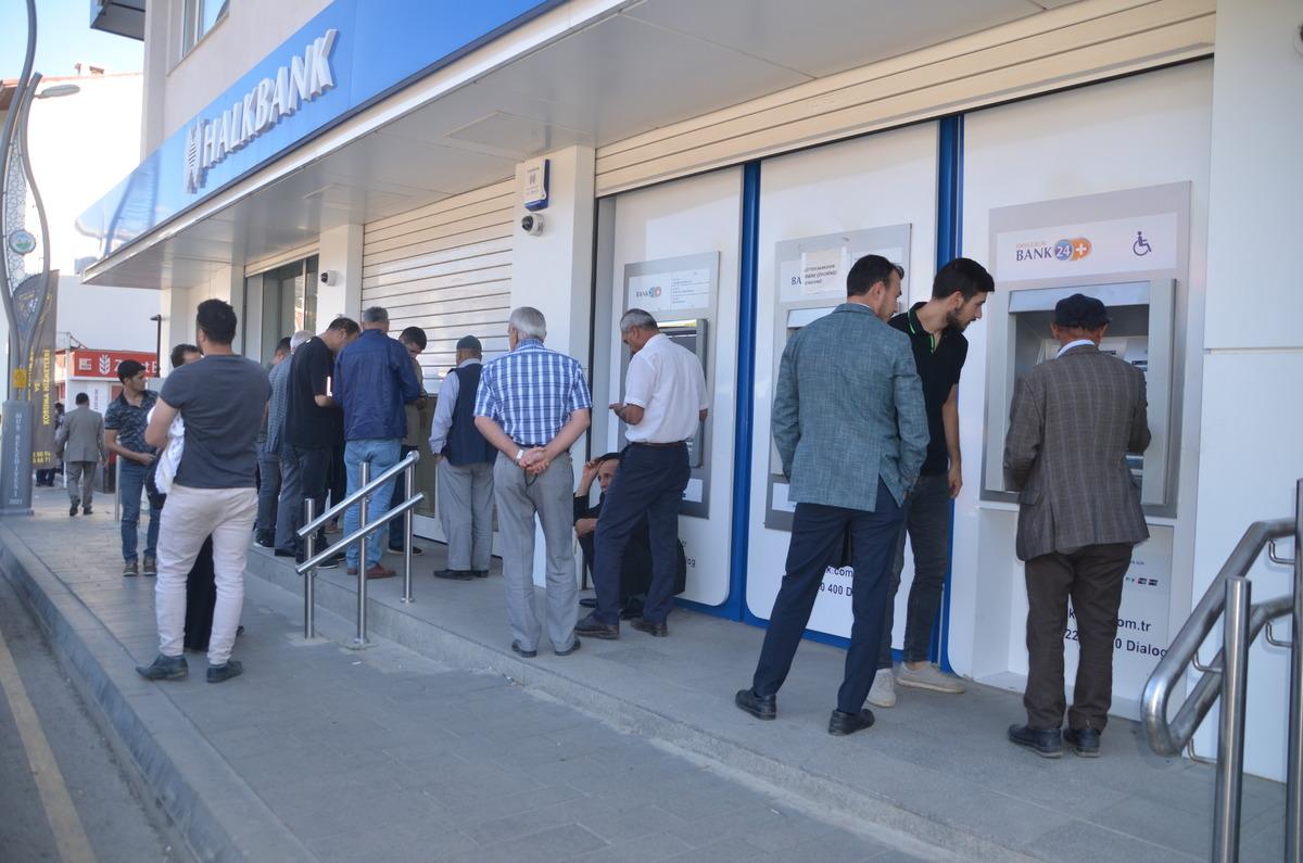 Van, Muş ve Hakkari'de sosyal konut projesi i&ccedil;in başvurular s&uuml;r&uuml;yor