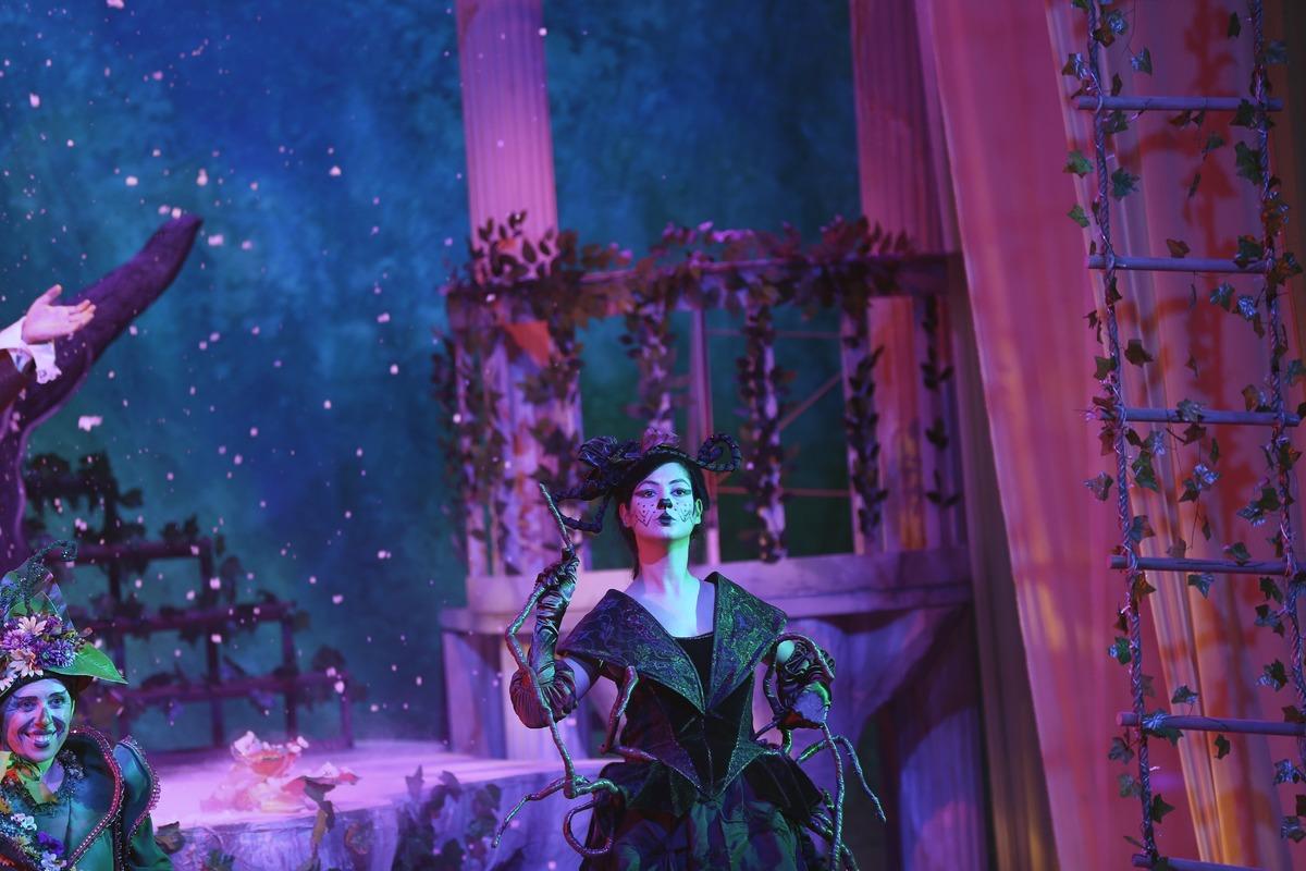 Trabzon'da ilkokul &ouml;ğrencilerine ağa&ccedil; sevgisi tiyatroyla aşılanacak