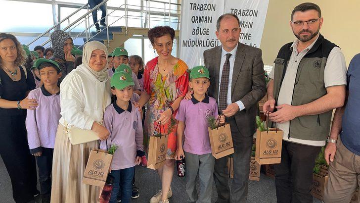 Trabzon'da ilkokul öğrencilerine ağaç sevgisi tiyatroyla aşılanacak G5