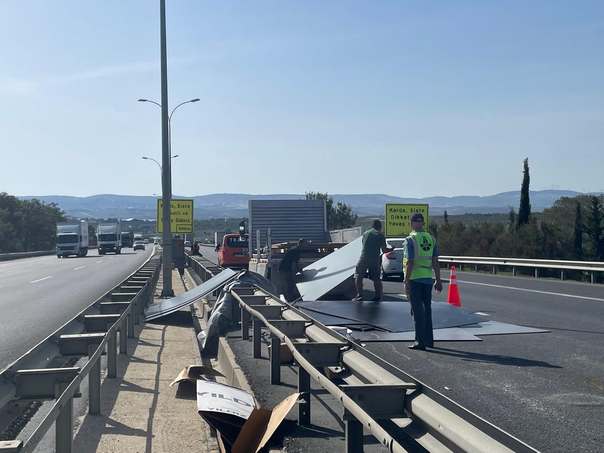 TEM Otoyolu'ndaki kaza Edirne istikametinde trafik yoğunluğu oluşturdu