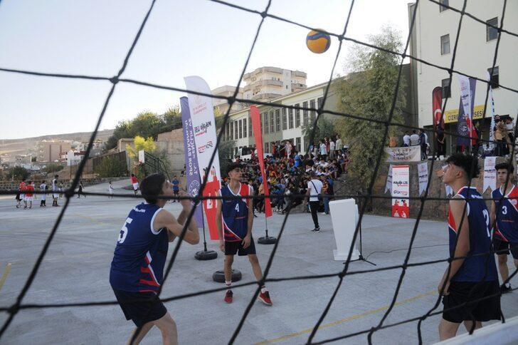 Şırnak'ta "Mahalle Ligi" projesi kapsamında düzenlenen spor etkinliği başladı G2