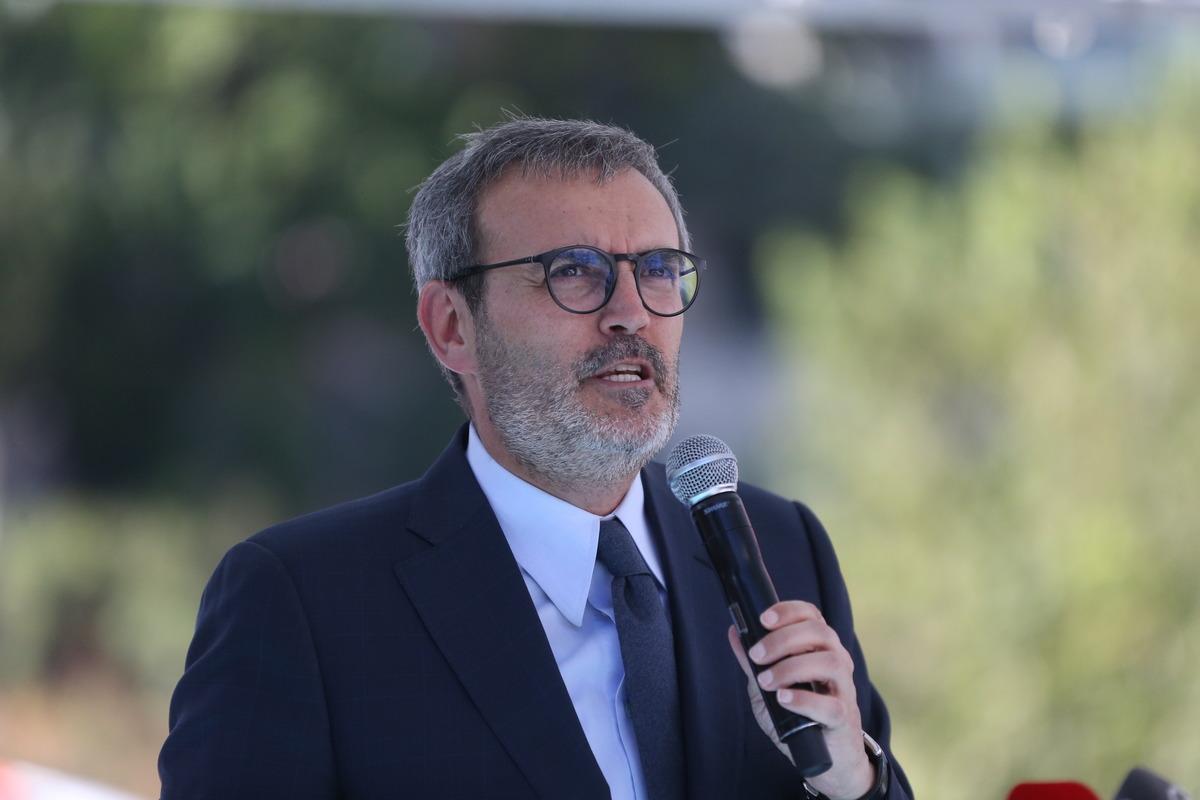 AK Parti Grup Başkanvekili &Uuml;nal, Kahramanmaraş'ta k&ouml;pr&uuml; a&ccedil;ılışına katıldı: