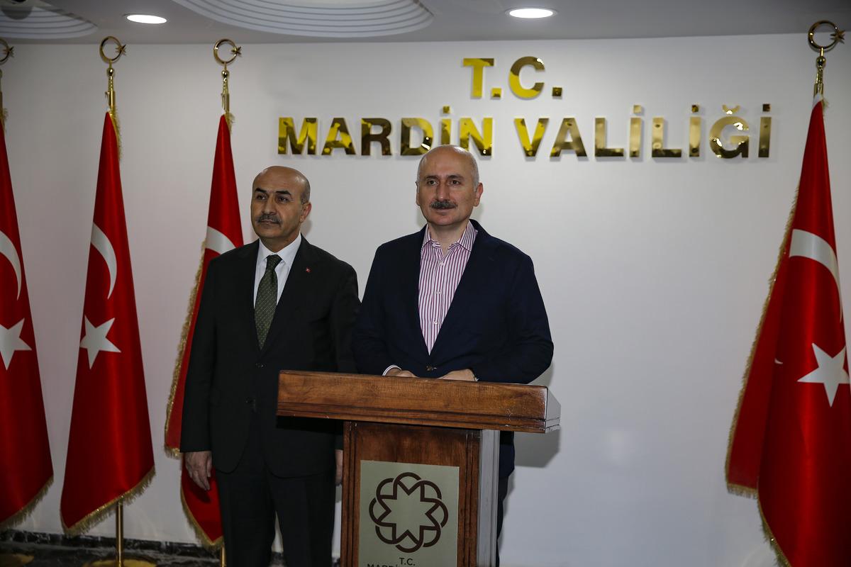 Bakan Karaismailoğlu, AK Parti Mardin Genişletilmiş İl Danışma Meclisi Toplantısı'nda konuştu: