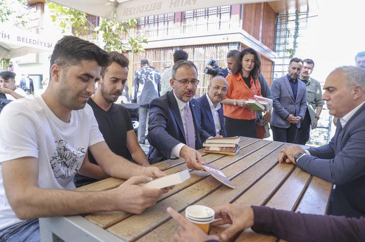 Bakan Kasapoğlu, İstanbul'da "Yüz Yüze 100 Gün" programına katıldı G5