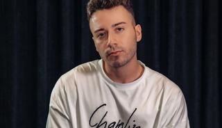 Yakalama kararı &ccedil;ıkartılmıştı! Fenomen Enes Batur g&ouml;zaltında