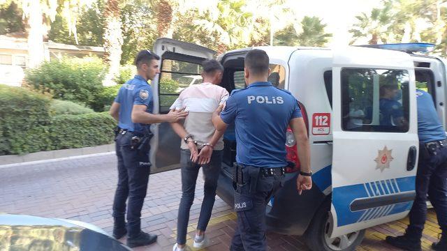 Manisa'da kovalamaca sonrası uyuşturucuyla yakalanan zanlı gözaltına alındı