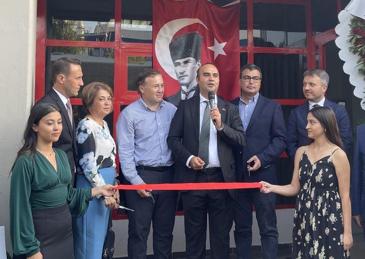 İzmir'de tüp bebek tedavisinde kullanılan malzemeler üreten fabrika açıldı G3