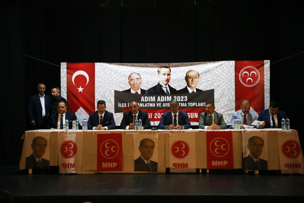 MHP heyeti Giresun'da "Adım Adım 2023" toplantısı d&uuml;zenledi