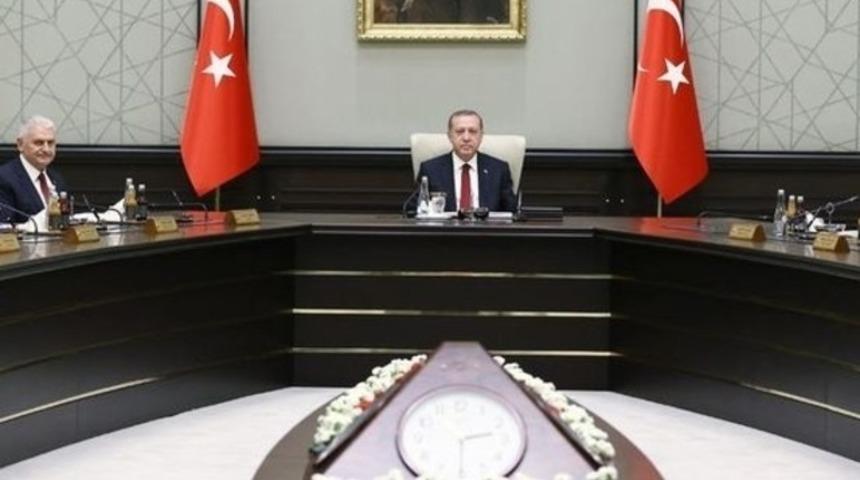 Kabine kulisi: 5-6 bakan değişebilir