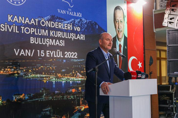 İçişleri Bakanı Süleyman Soylu, Bahçesaray'da vatandaşlarla buluştu: G2