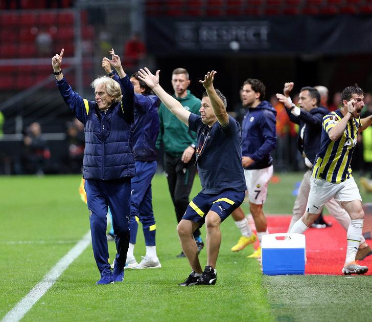 Son dakika: Galatasaray ile aynı senaryo mu olacak? Fenerbahçe'nin rakibi Barcelona olabilir! G5