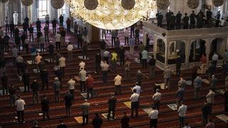 CUMA NAMAZI KILINIŞI VE DUALARI! Cuma namazı nasıl kılınır, kaç rekat? Diyanet açıkladı: Cuma namazı kılınışı ve saatleri