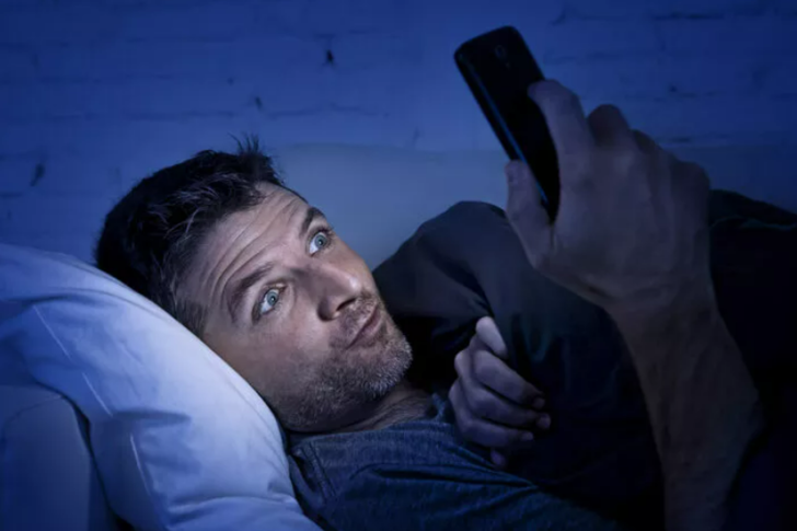 Bütün gün porno izleyen psikolog uyardı! 'Bunların kesinlikle yasaklanması gerek' G3